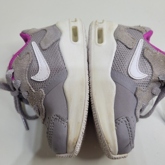 Nike Air Max Guile Grey and Pink Sneakers 917644-004 Size Girl's 5C - Picture 8 of 10